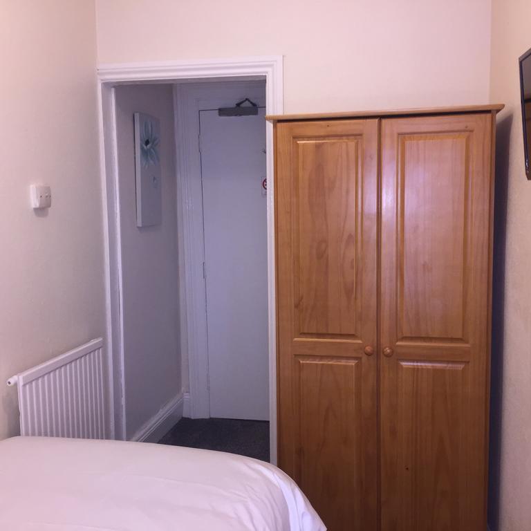 Deluxe Double Room with Shower