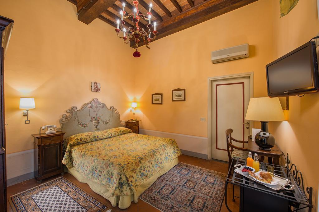 Standard Double or Twin Room,704310517:JPEG