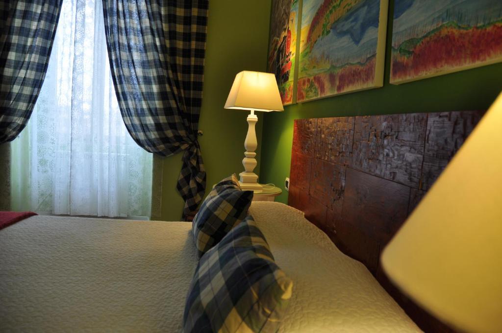 Classic Quadruple Room,445557975:JPEG