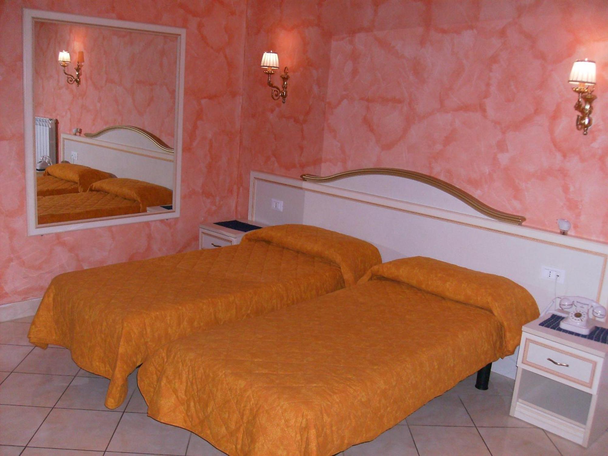 Comfort Double or Twin Room