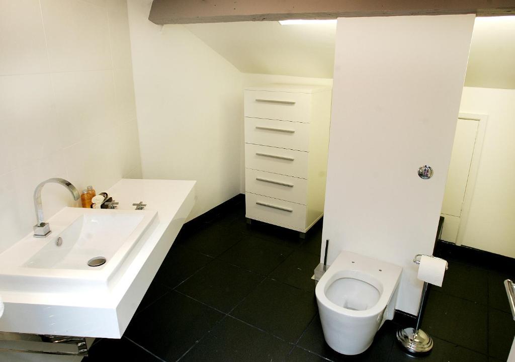 Three-Bedroom Suite