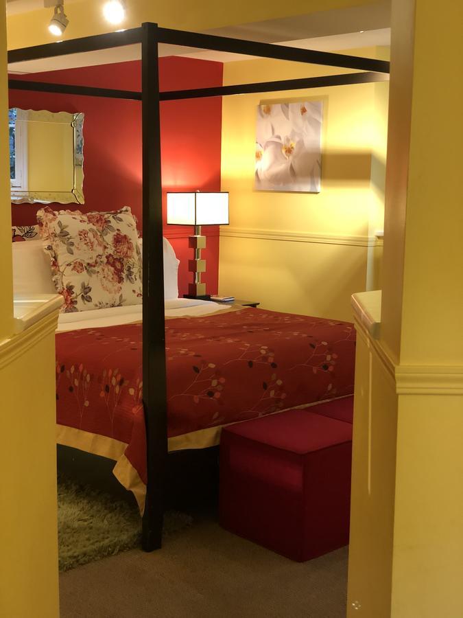 Suite,510957654:JPEG