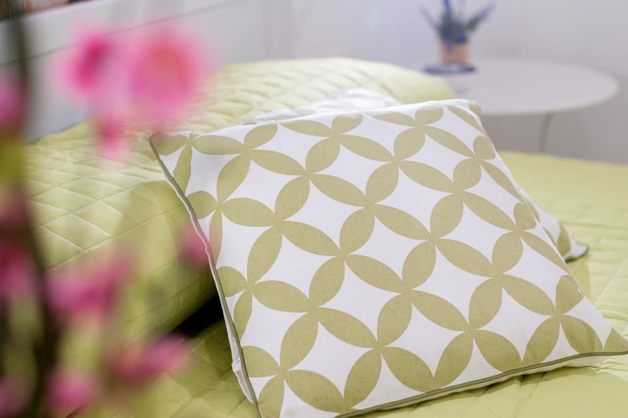 Double Room with Private Bathroom,526098414:JPEG