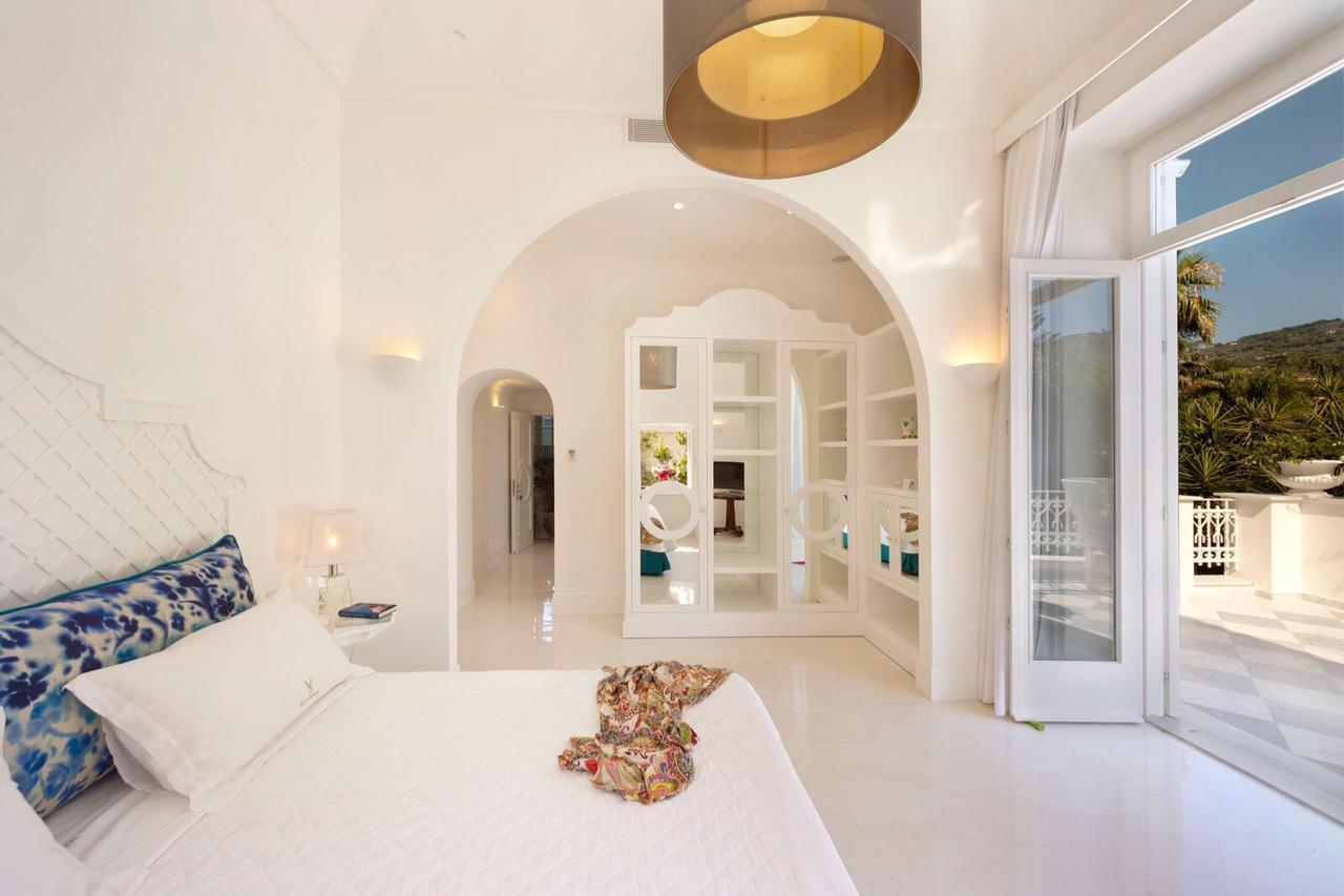 Deluxe Double Room Balcony