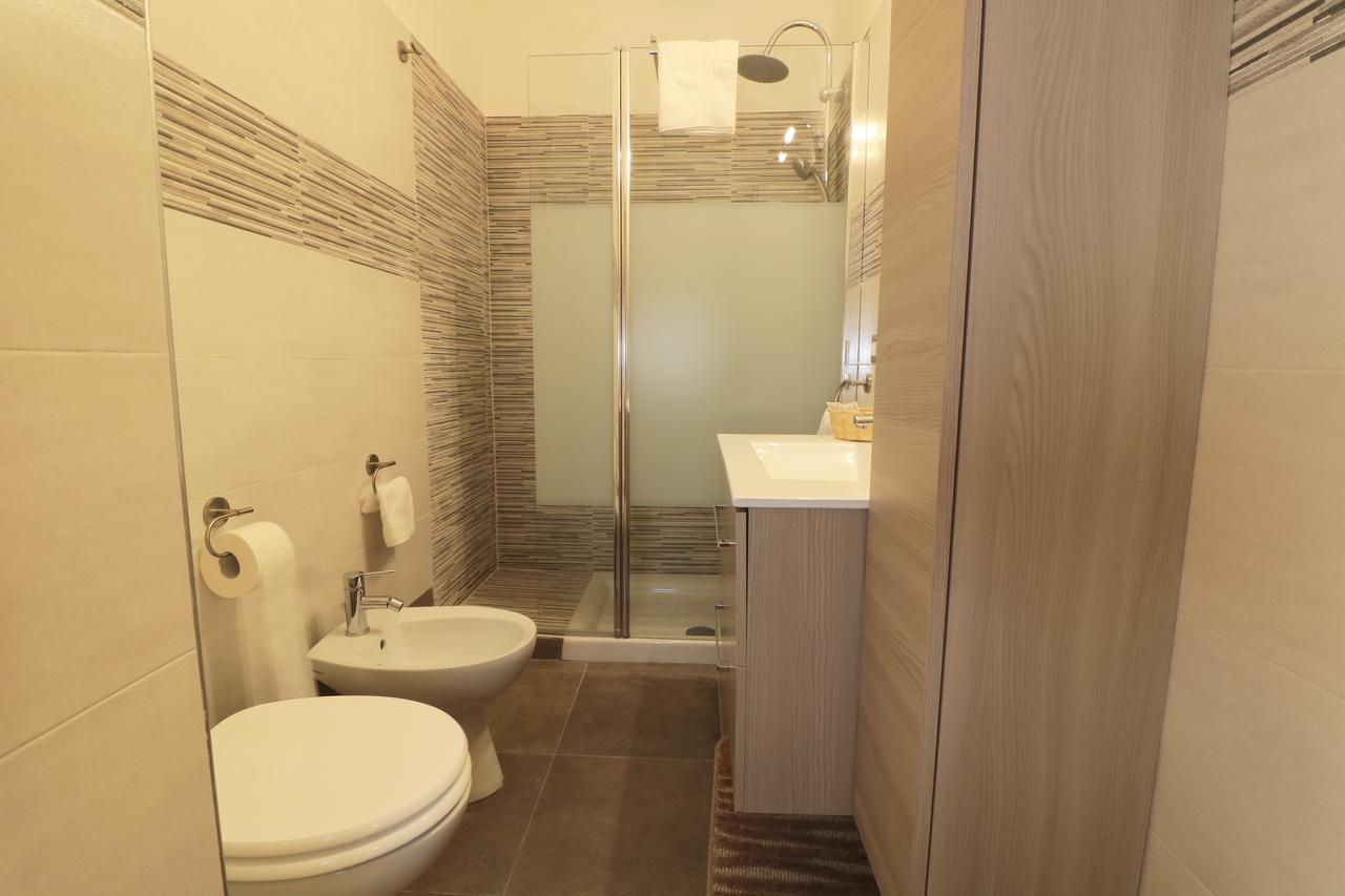 Double or Twin Room Private Bathroom