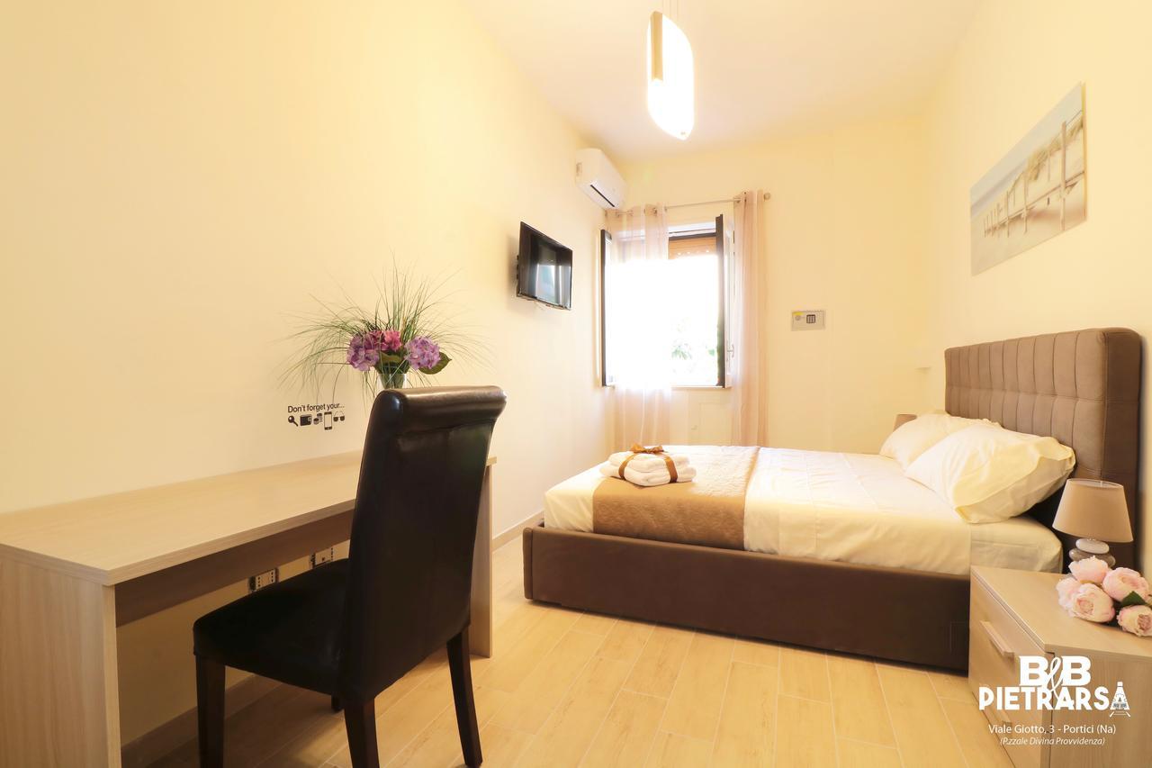 Double or Twin Room Private Bathroom