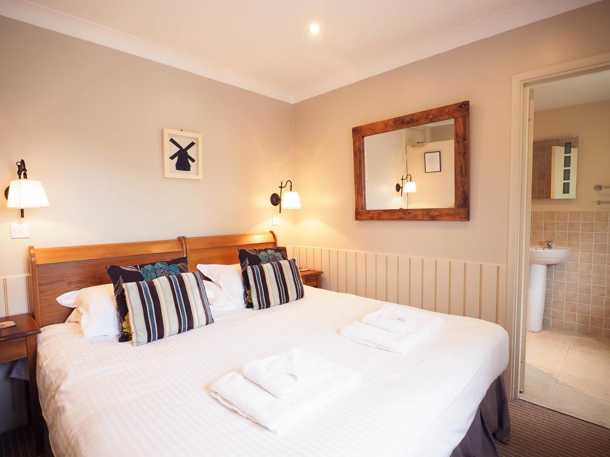 Budget Double Room,576246480:JPEG