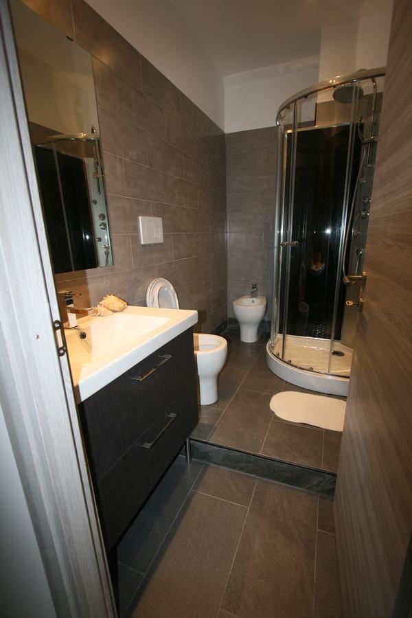Double Room with Private External Bathroom