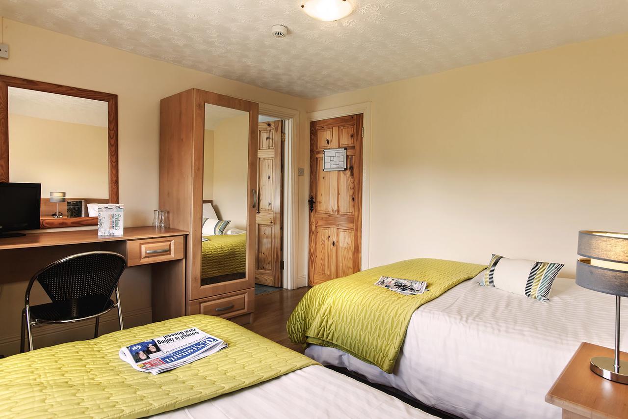 Standard Double Suite