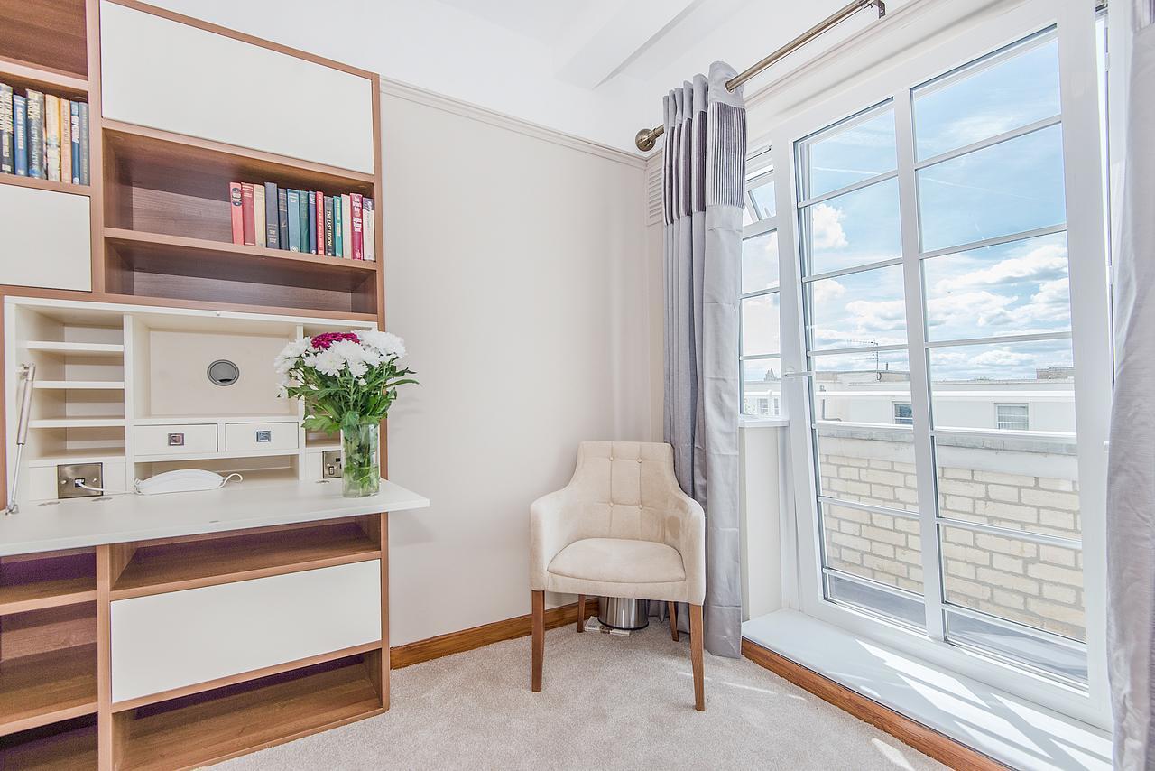 Superior Single Room,613393220:JPEG