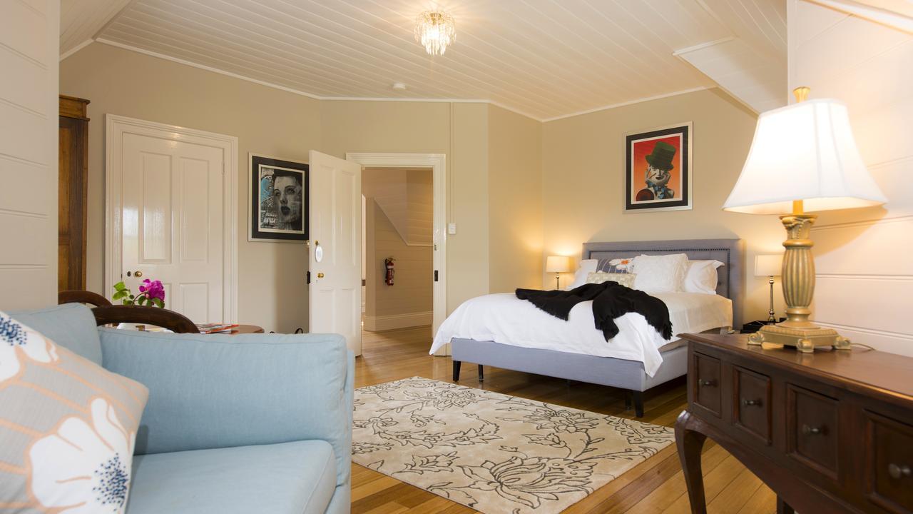 Deluxe King Suite