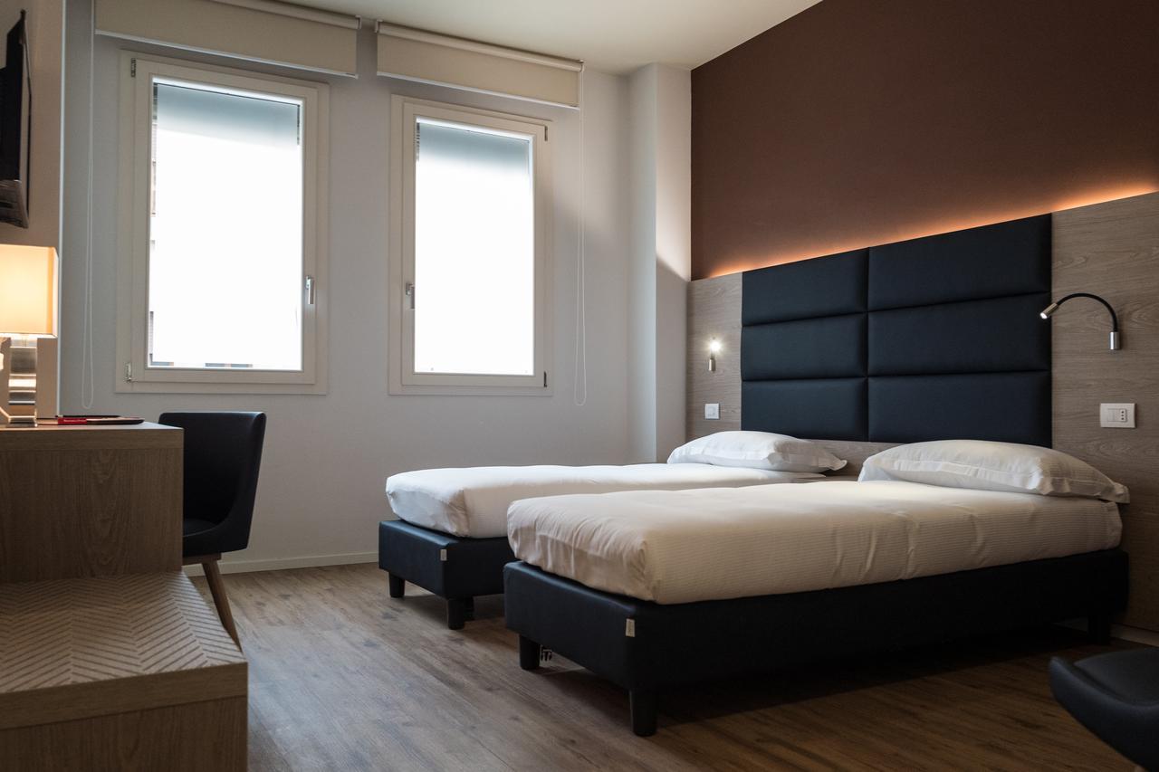Double Room,630430575:JPEG