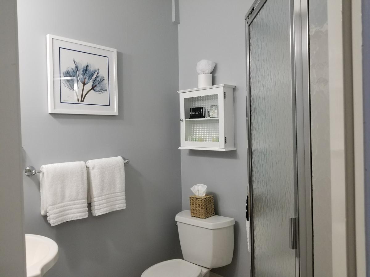 Queen Room - Painted Lady
