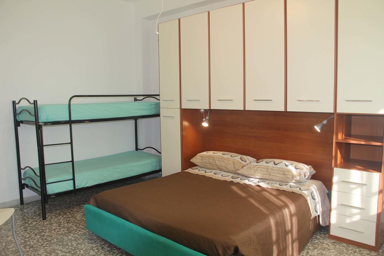 Quadruple Room with Private External Bathroom,635877111:JPEG