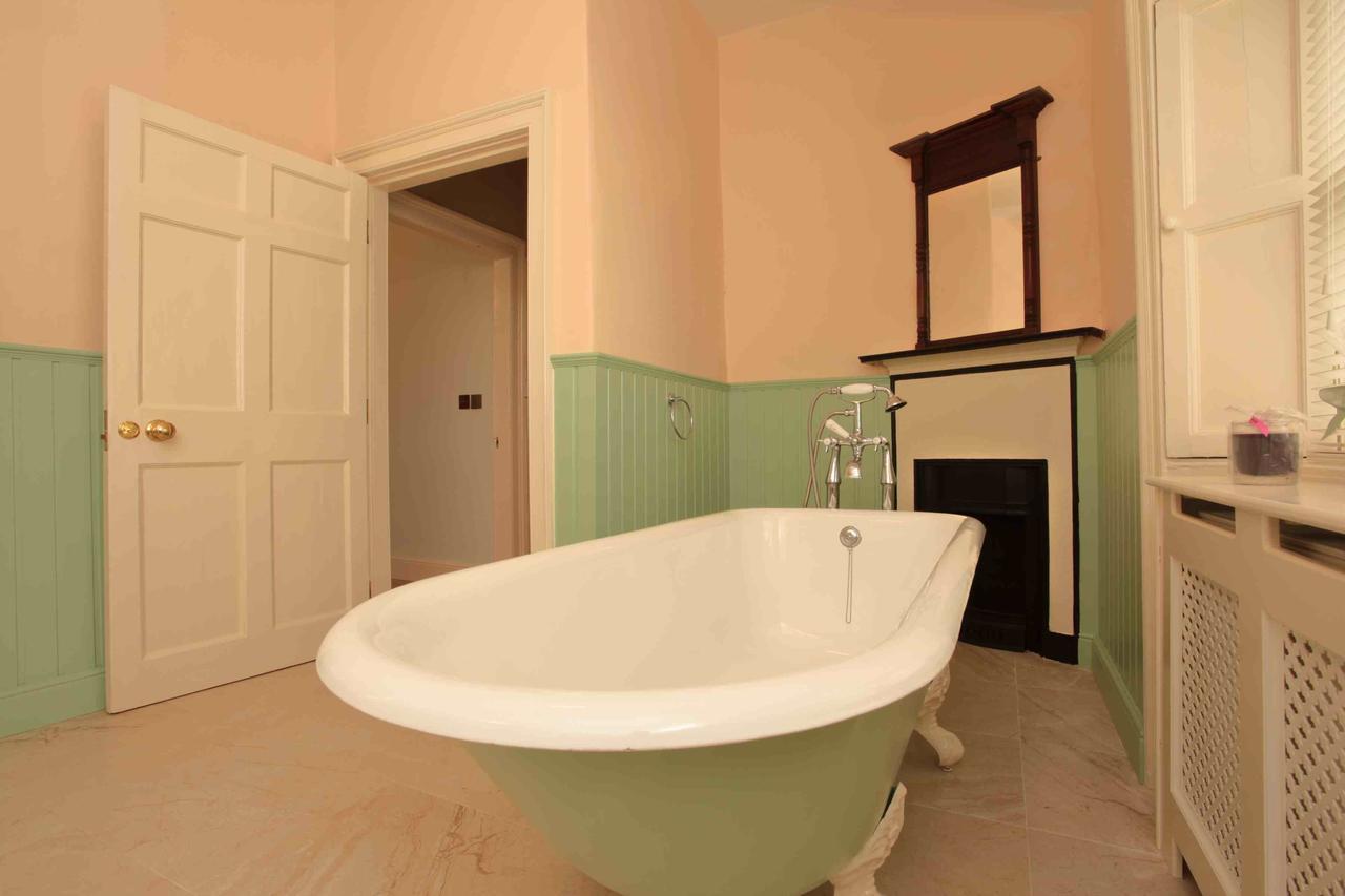 Superior Double Room,637584630:JPEG