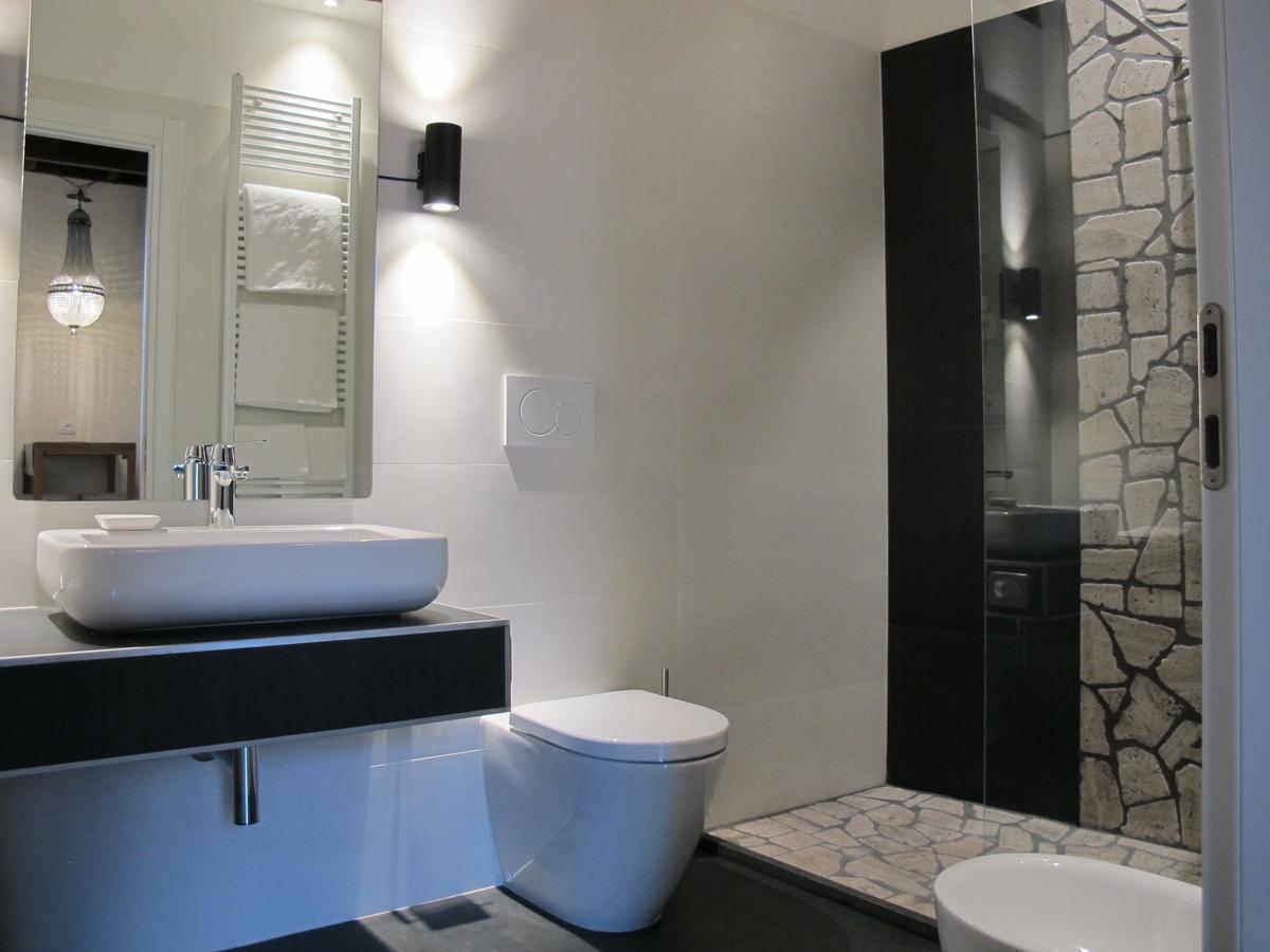 Suite,639091392:JPEG