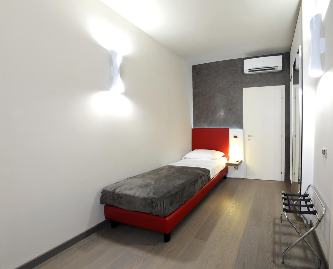 Camera Singola con Bagno Privato