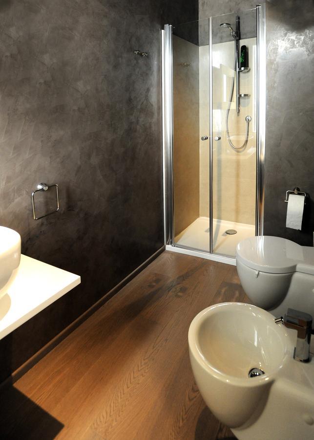 Camera Matrimoniale/Doppia con Letti Singoli con Bagno Privato