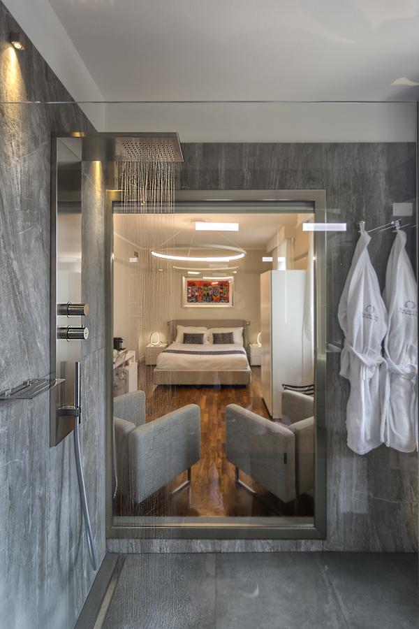 Double Room with Balcony,643877871:JPEG