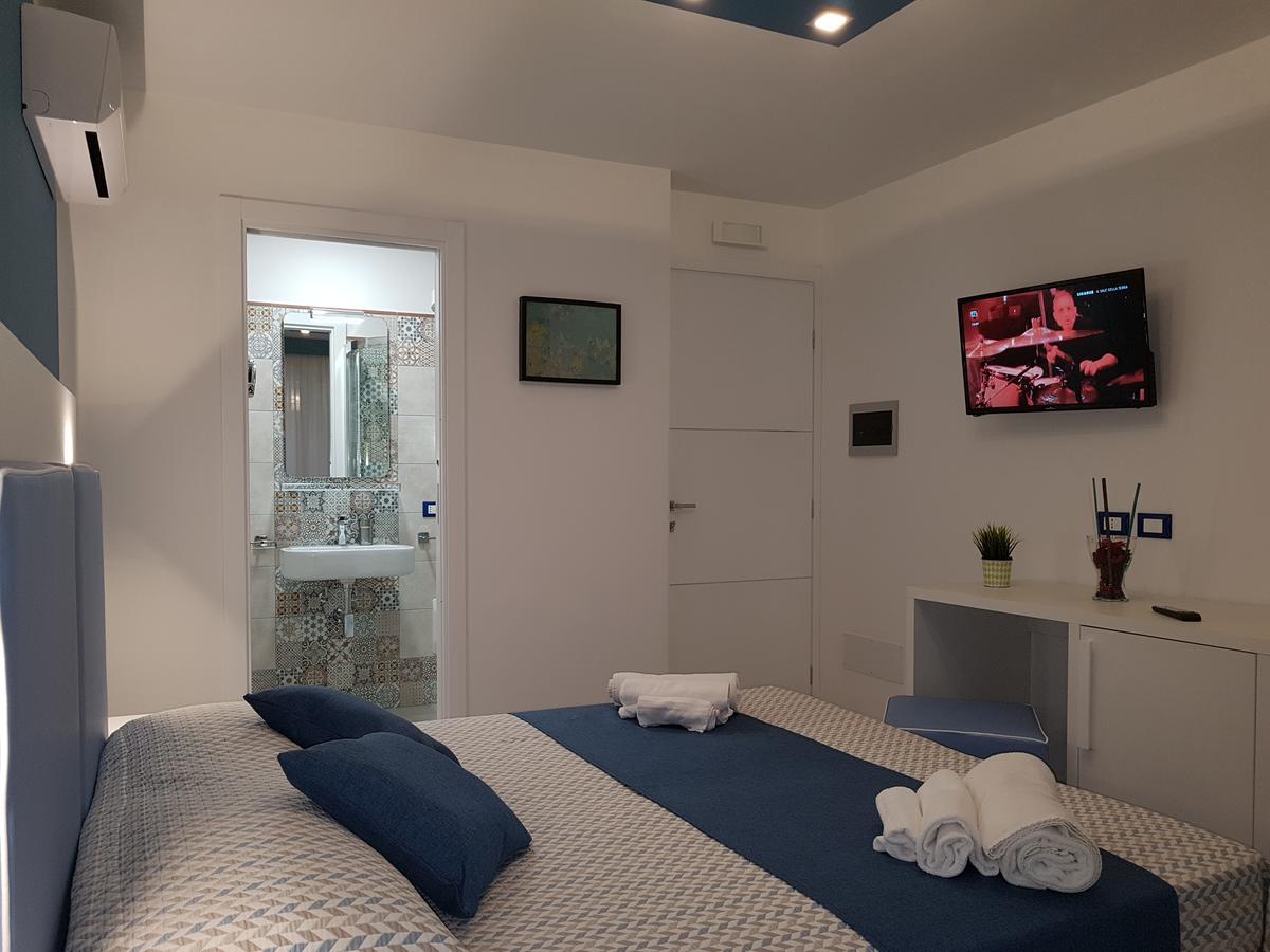 Double or Twin Room Basement