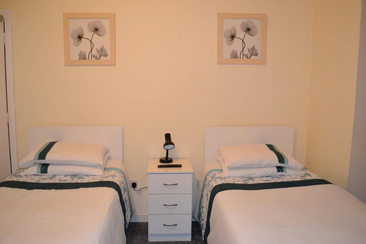 Triple Room with Shower