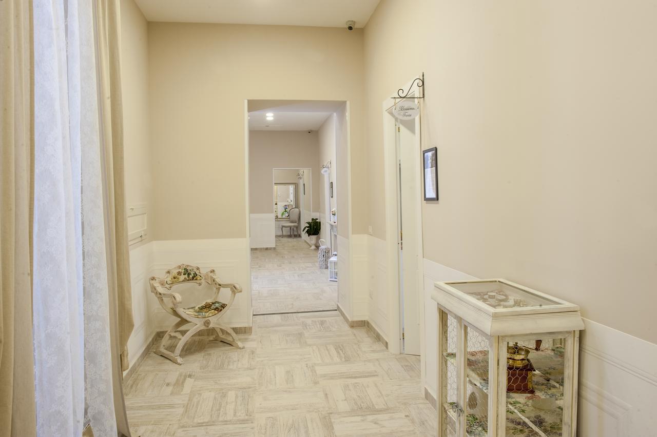 Double Room with Private Bathroom,662878317:JPEG