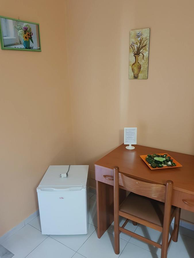 Triple Room Private External Bathroom