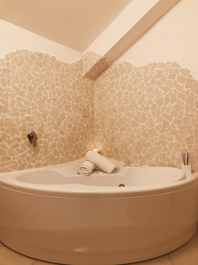 Suite con Vasca Idromassaggio
