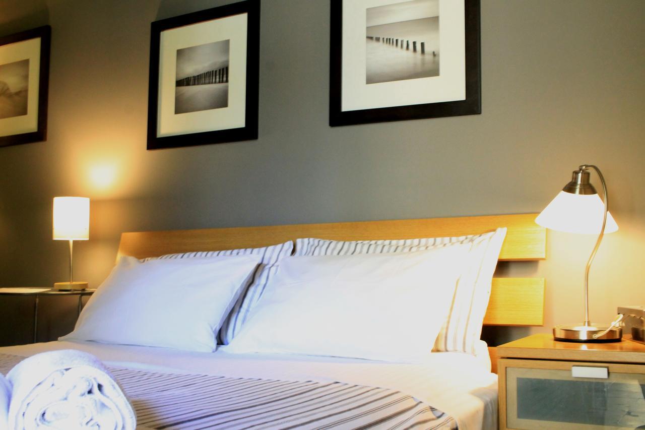 Double Room,669485352:JPEG