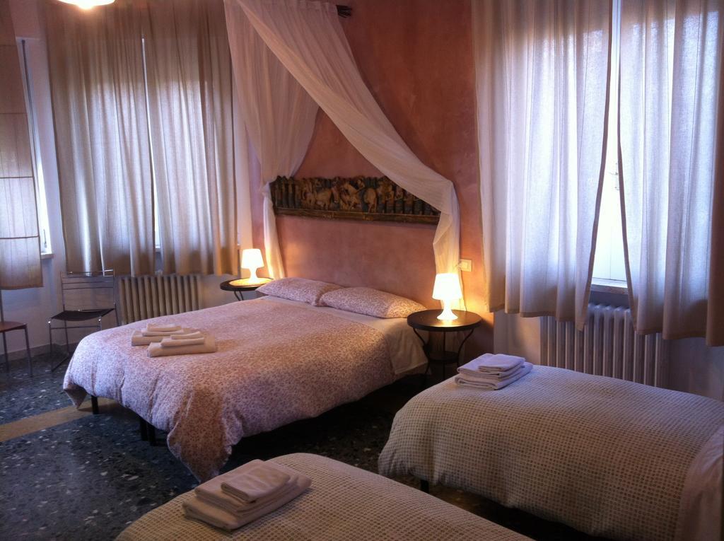 Triple Room Private Bathroom