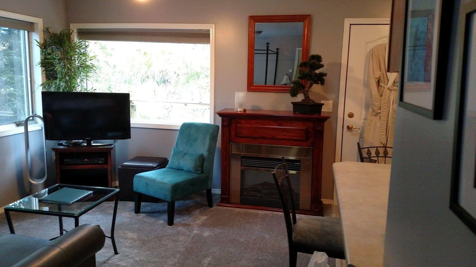 Superior Double or Twin Room with Mountain View