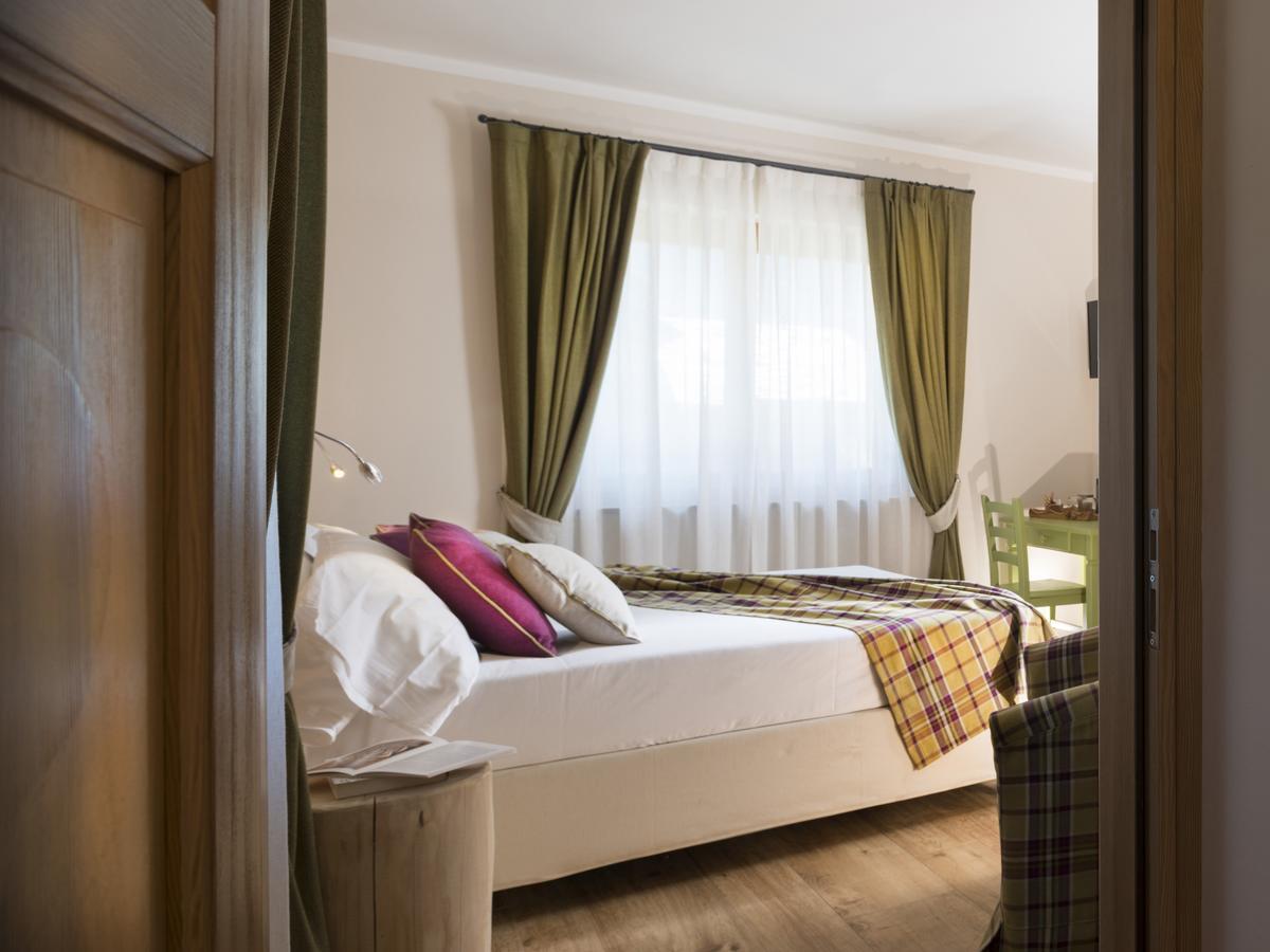 Double Room,695164131:JPEG