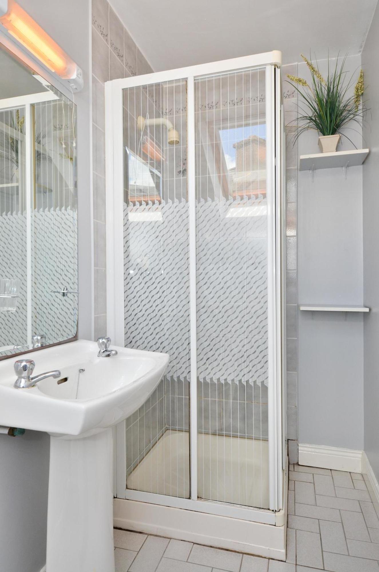 Triple Room,969676555:JPEG