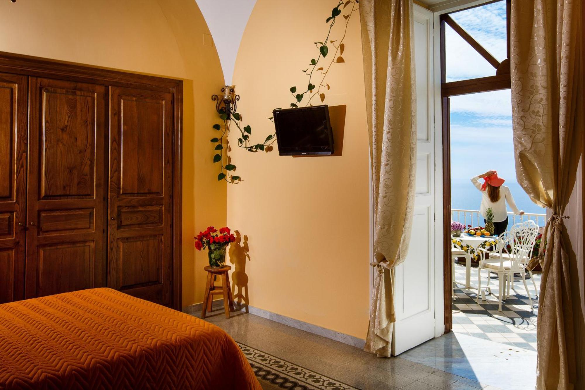 Deluxe Double Room Terrace Sea View