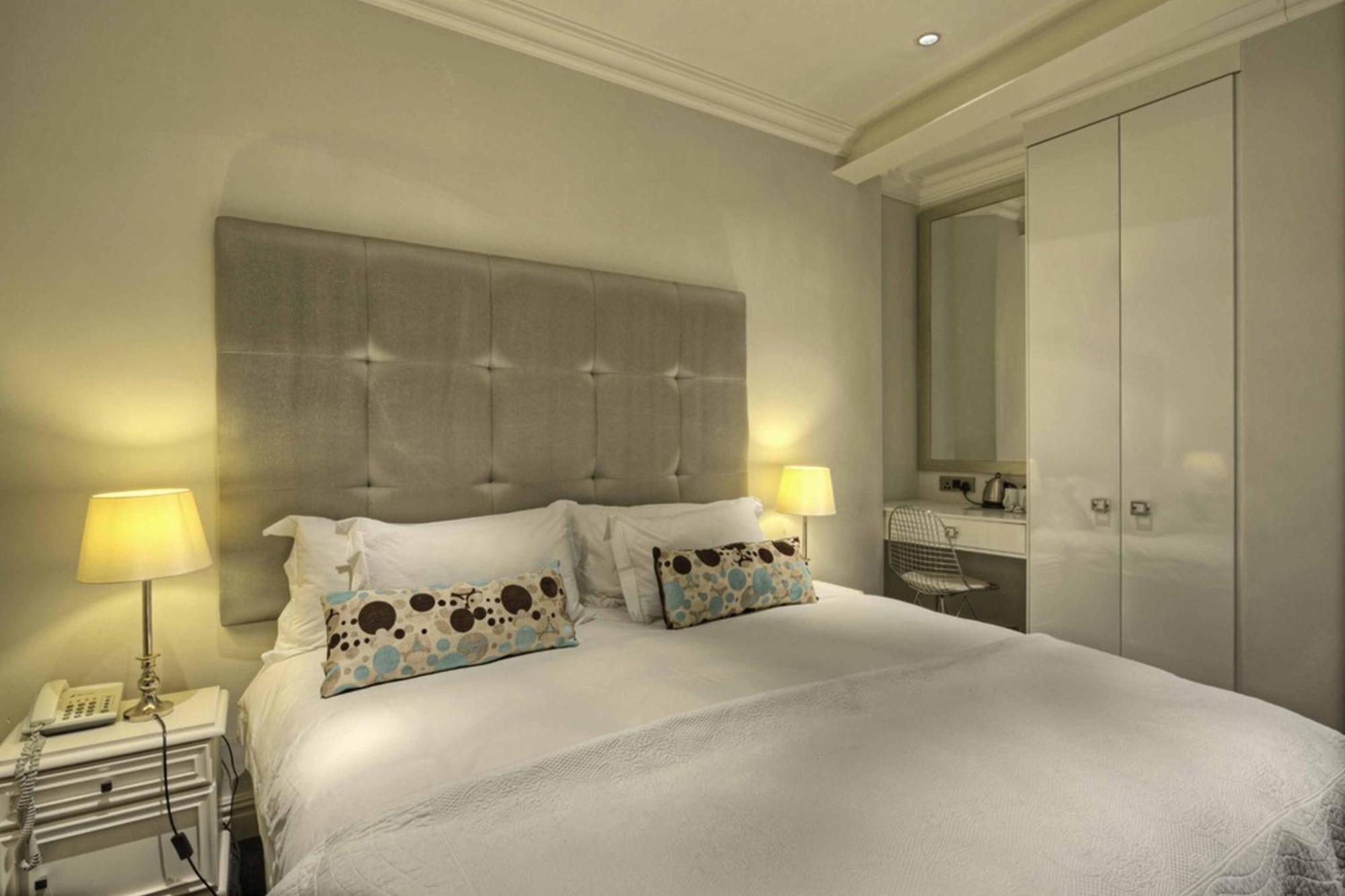 Luxury Room with Pool View,1221942304:JPEG