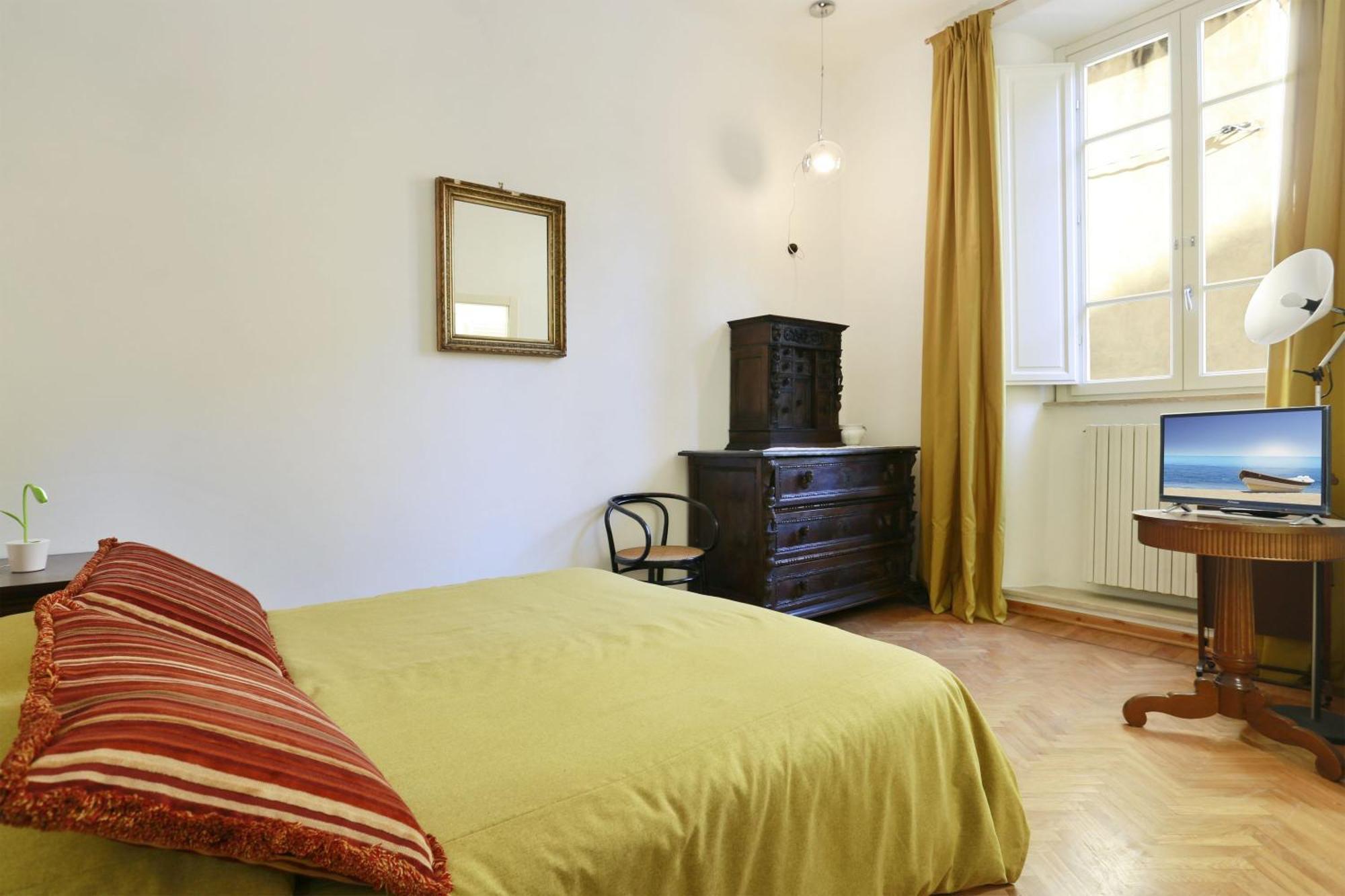 Standard Triple Room,711154843:JPEG