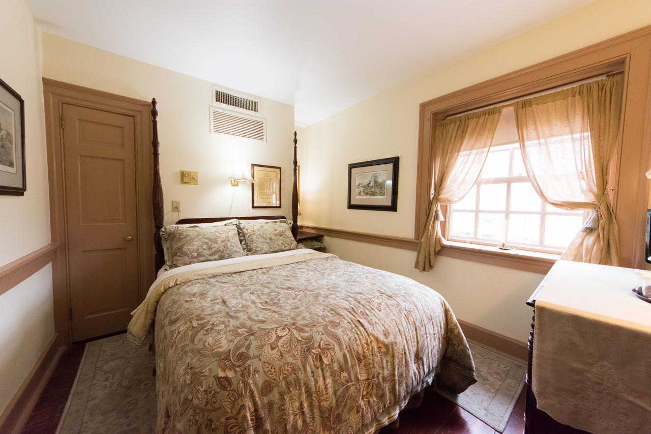 Standard Queen Room,717032545:JPEG