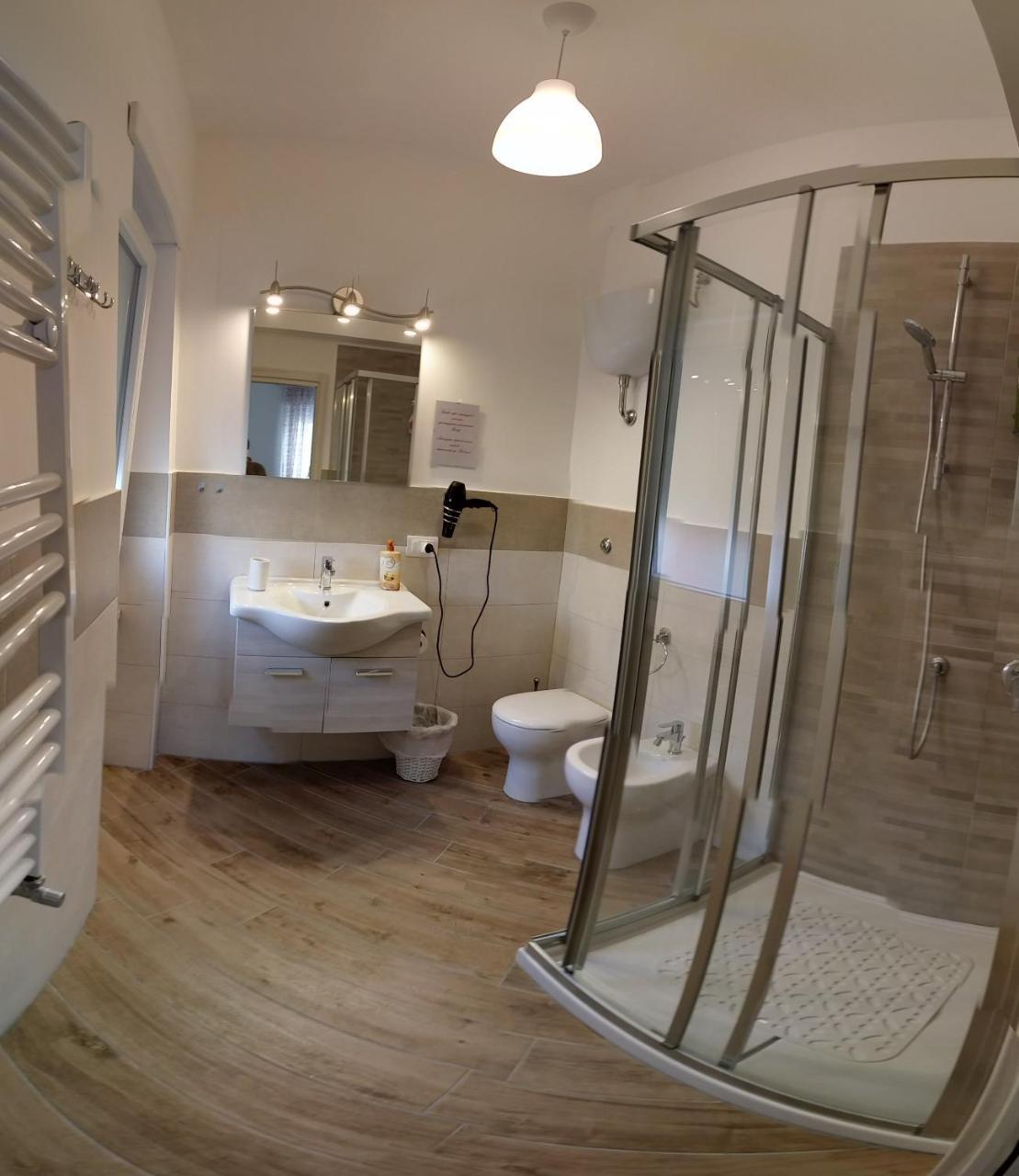 Triple Room Private Bathroom