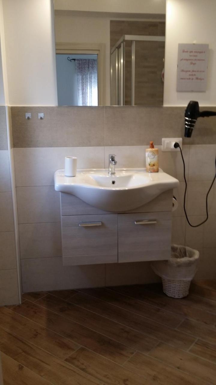 Triple Room Private Bathroom