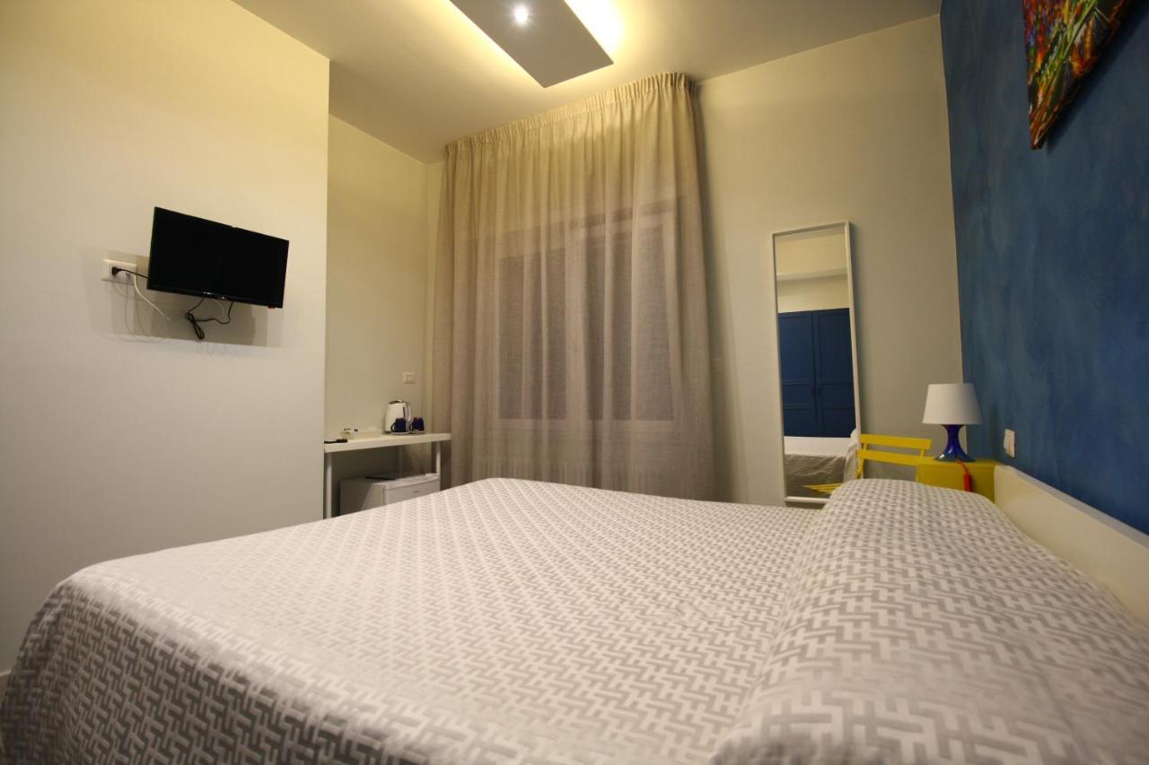 Double Room with Private Bathroom,738359863:JPEG