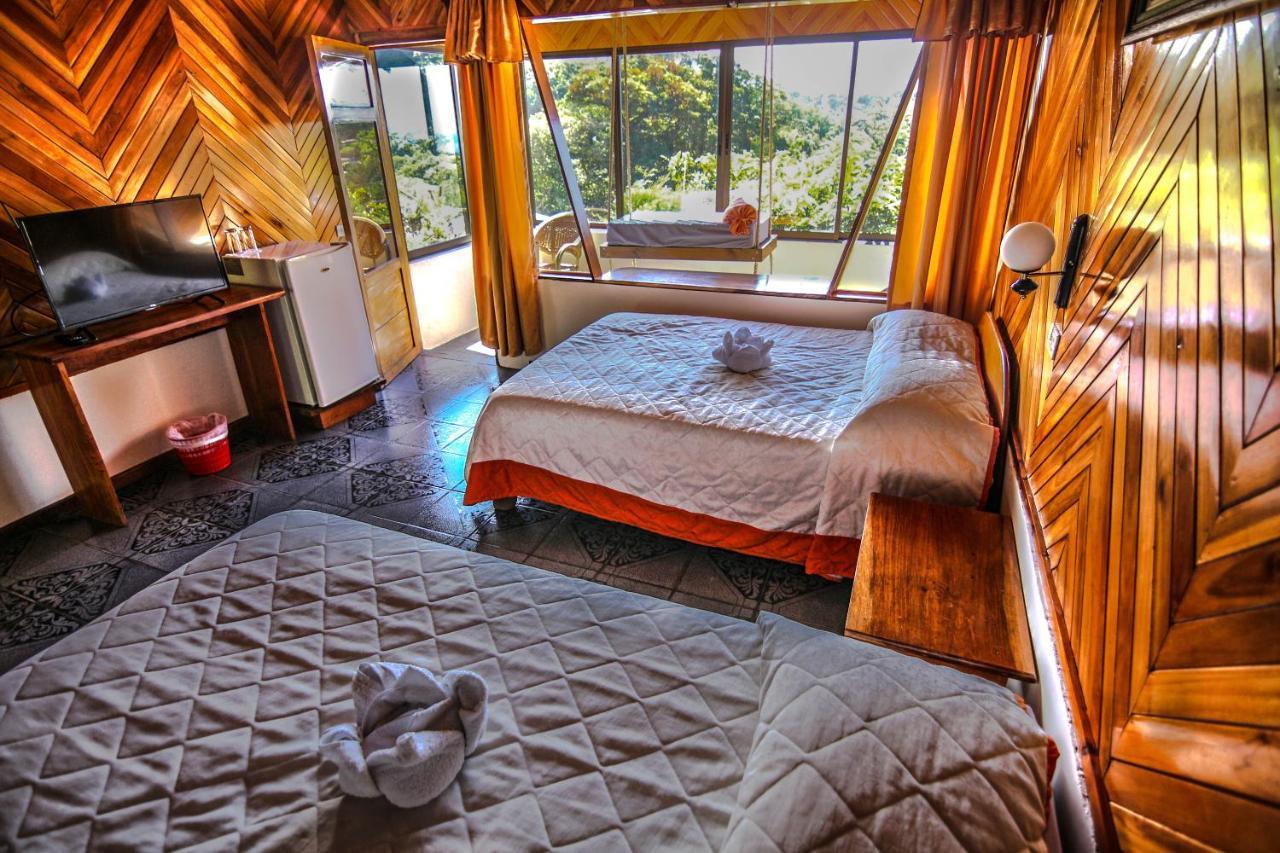 Triple Cabin