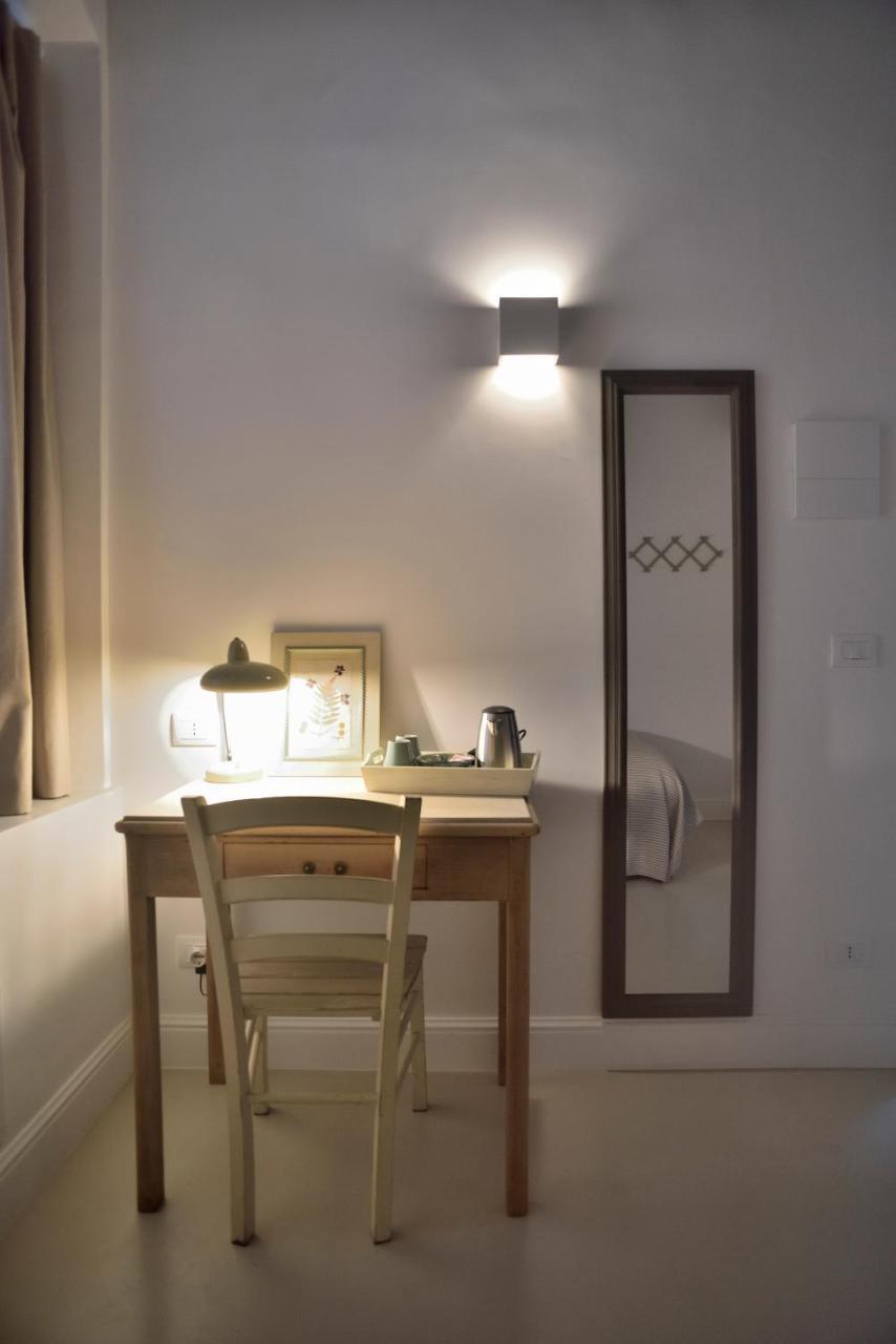 Single Room with Private Bathroom,754212217:JPEG