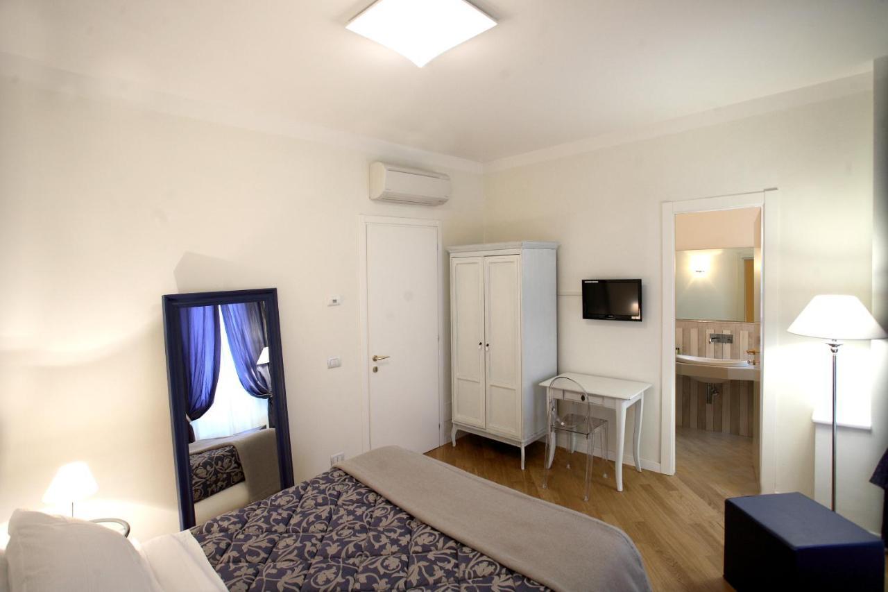 Deluxe Double Room,15530848:JPEG