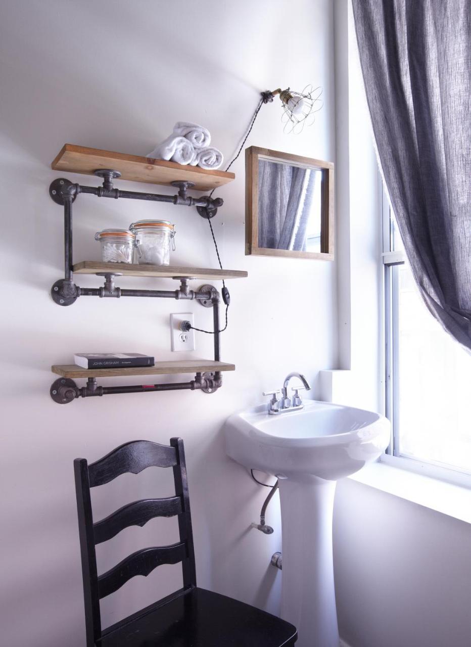 Twin Room with Shared Bathroom