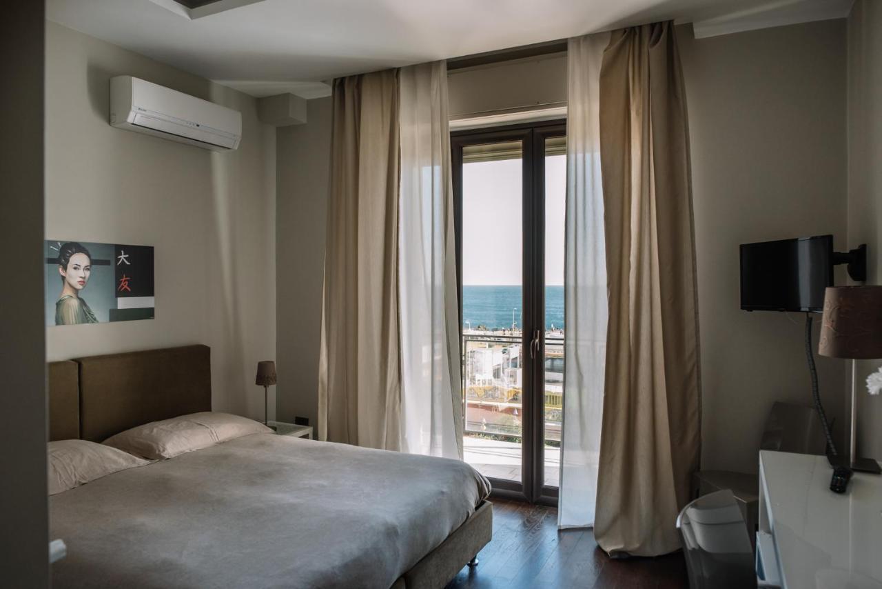 Double or Twin Room Sea View