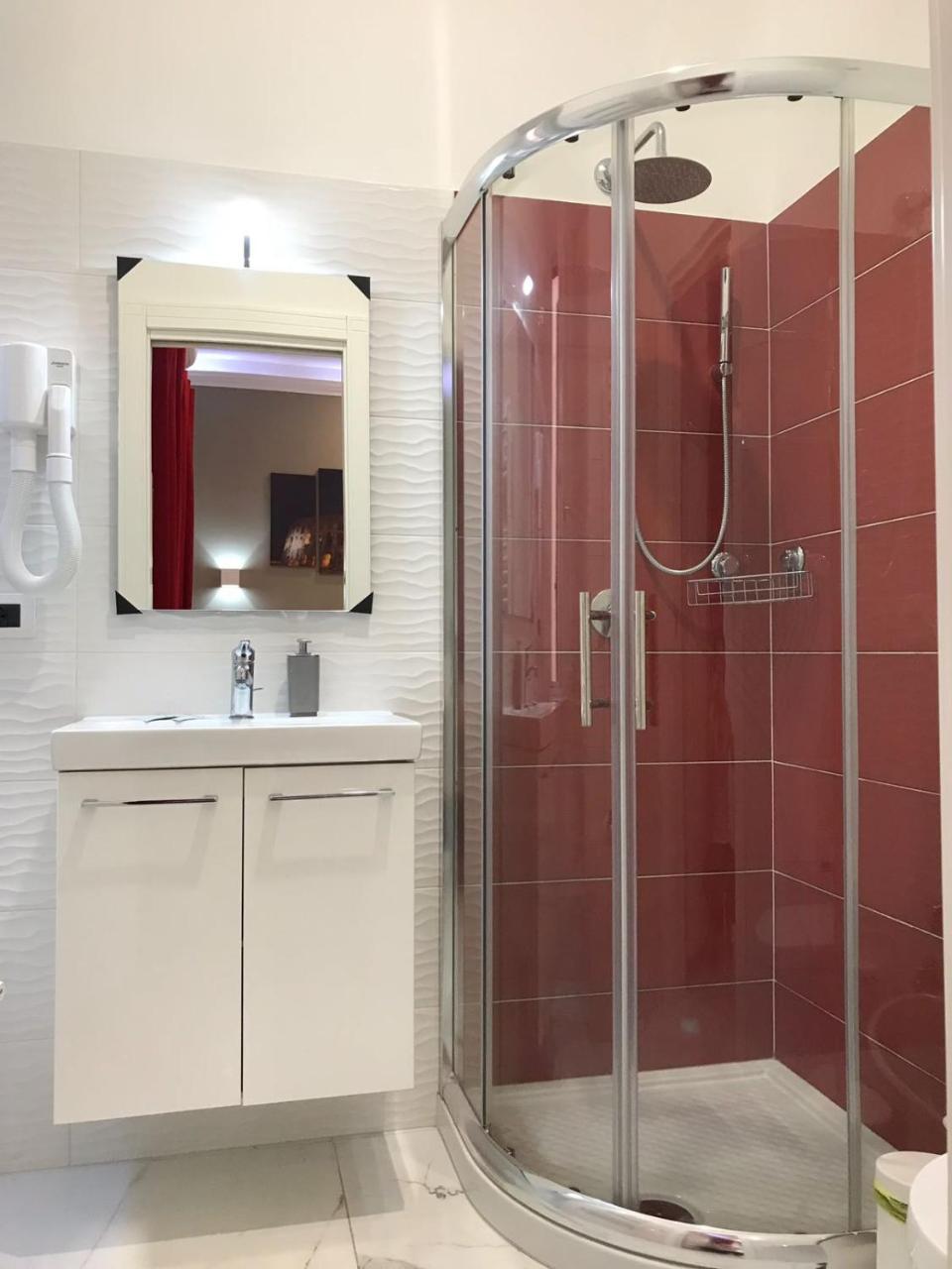 Double or Twin Room Private Bathroom