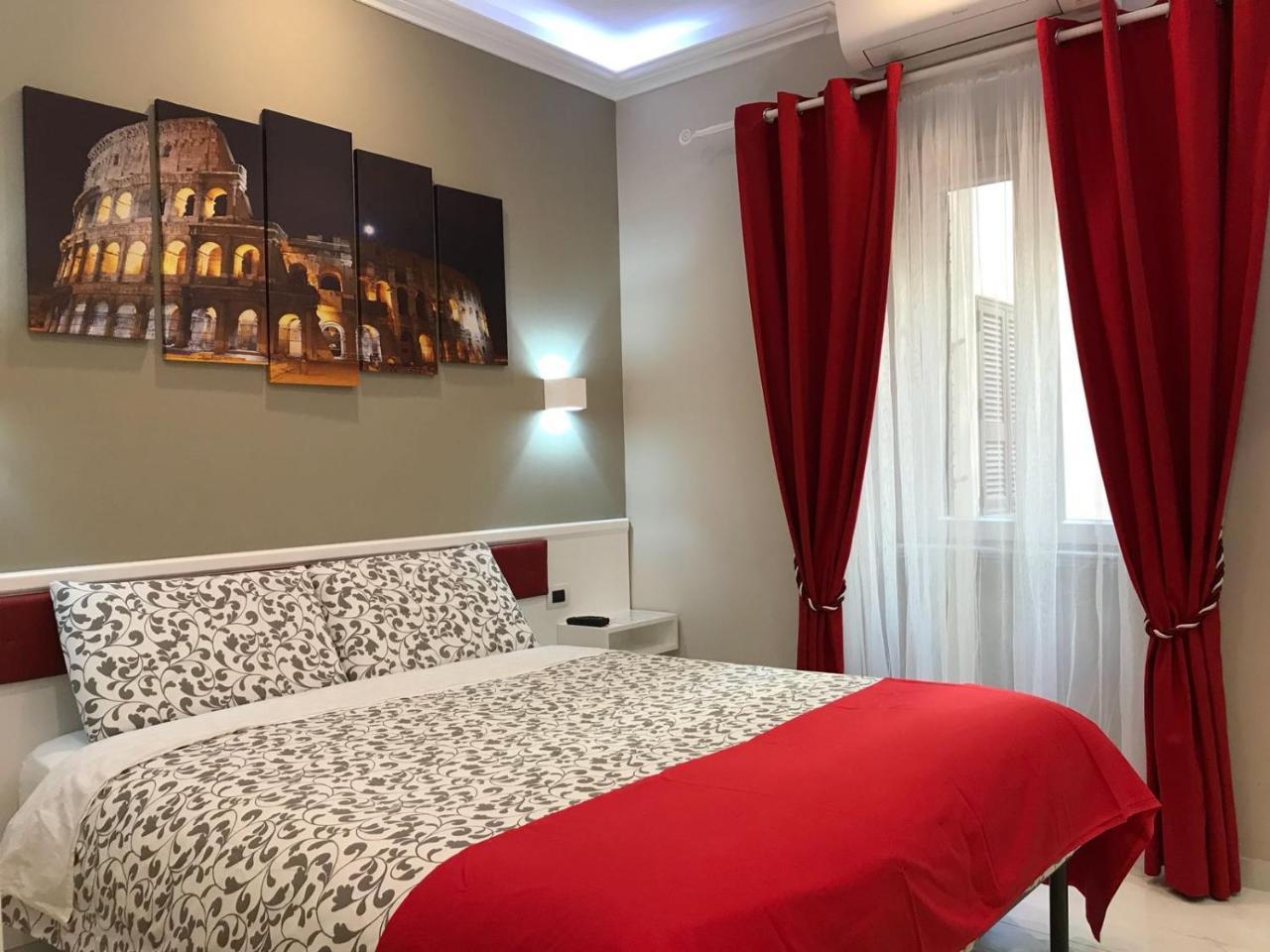 Double or Twin Room Private Bathroom