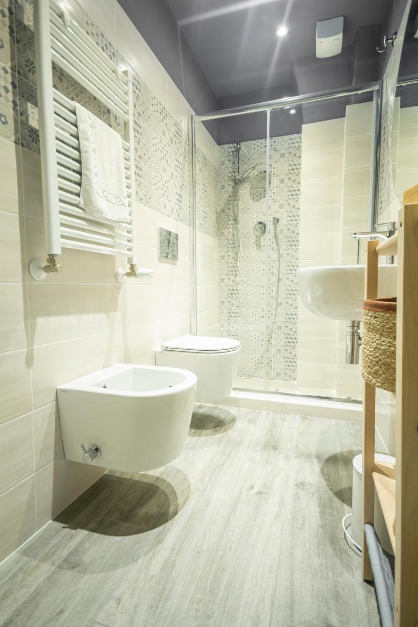 Double Room,769135582:JPEG
