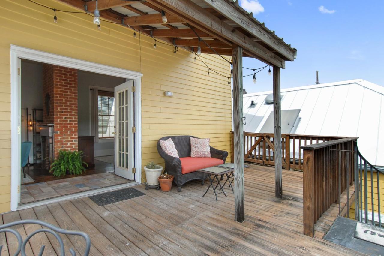 Apartment Balcony