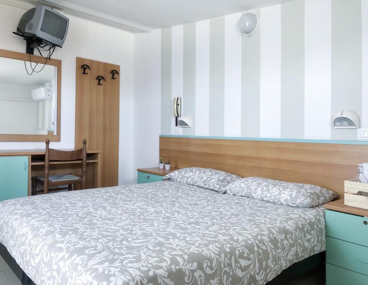Economy Double or Twin Room
